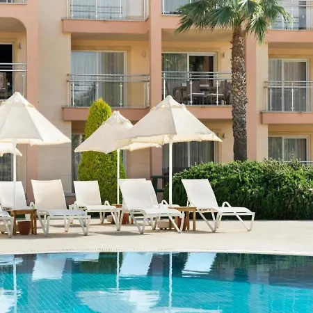 Apartamento 4 Kisilik Aquaparkli Tesis Icerisinde Daire, Aydin Kusadasi - Awz141