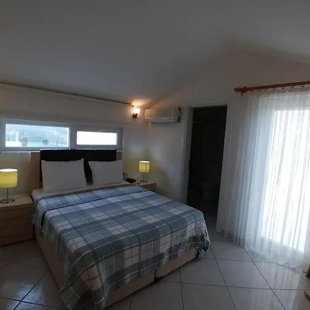 Apartamento 4 Kisilik Aquaparkli Tesis Icerisinde Daire, Aydin Kusadasi - Awz141